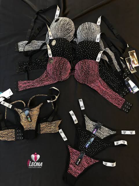 Victoria's Secret Dazzling Rhinestone Bra & Thong Set Shimmering Wired Push-Up Lingerie